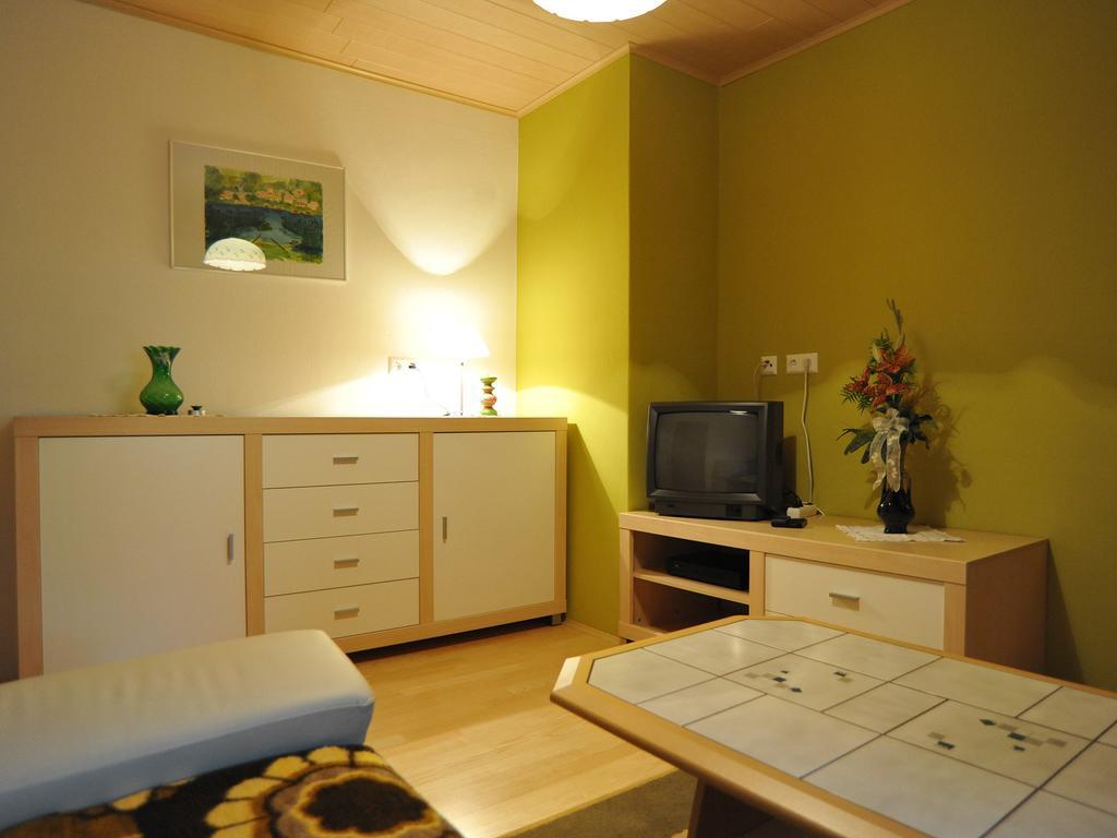Ferienhaus Nickl Weissbriach Phòng bức ảnh