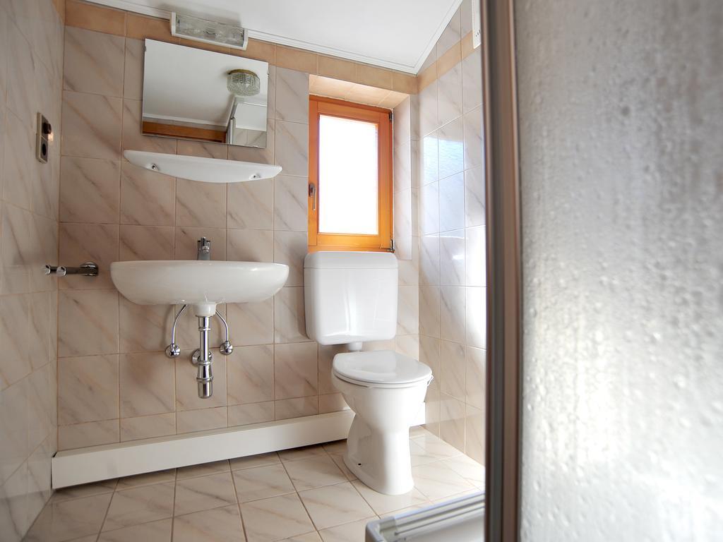 Ferienhaus Nickl Weissbriach Phòng bức ảnh